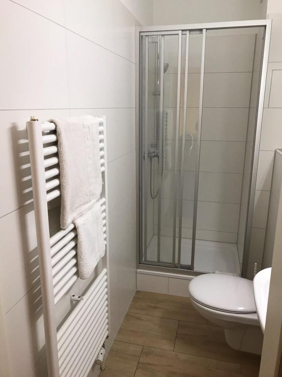 Hotel Km 达姆施塔特 外观 照片